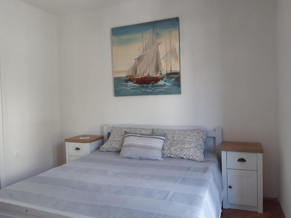 Ferienwohnung Jona - Dugi Rat - Mali Rat Exterior foto